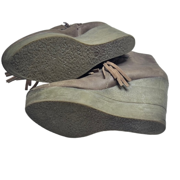 Sbicca Vintage Collection Suede Fringed Platform Wedge Booties Boots - Picture 2 of 12